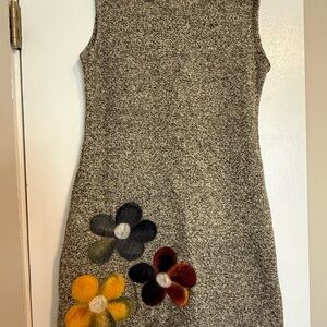 Knit Sleeveless Sweater Dress with 3D Floral Appliqué – Size M